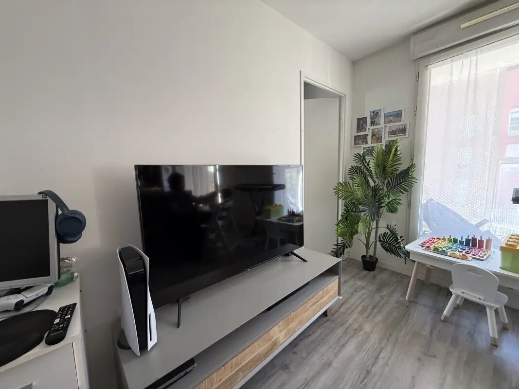 Appartement à louer, 45m², Colombes