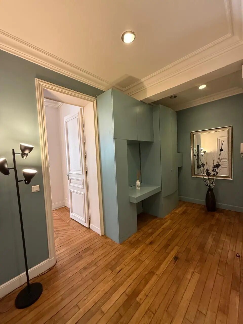 Appartement à louer, 79m², Paris 8ème