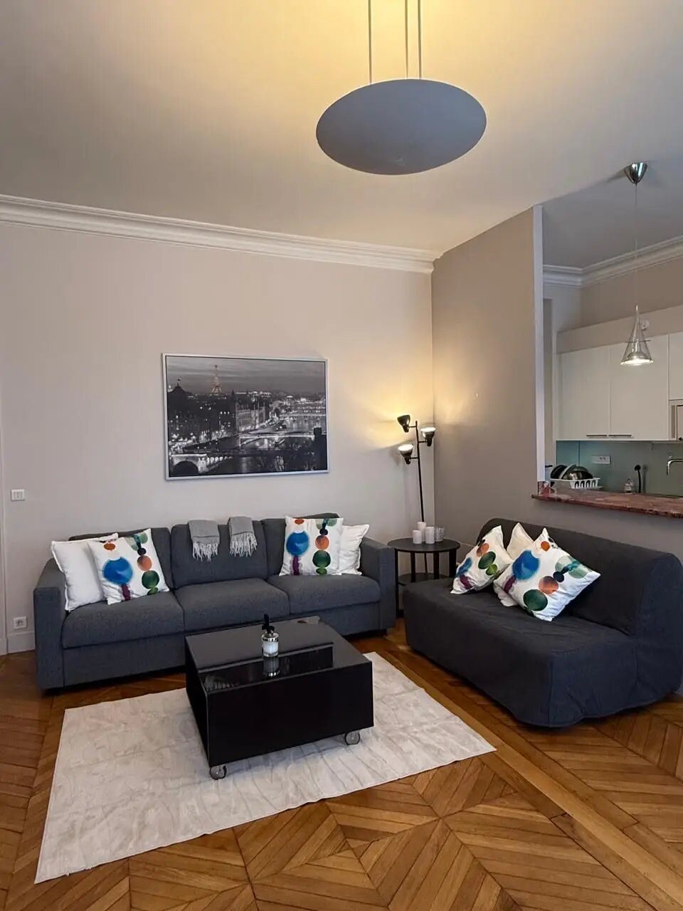 Appartement à louer, 70m², Paris 8ème
