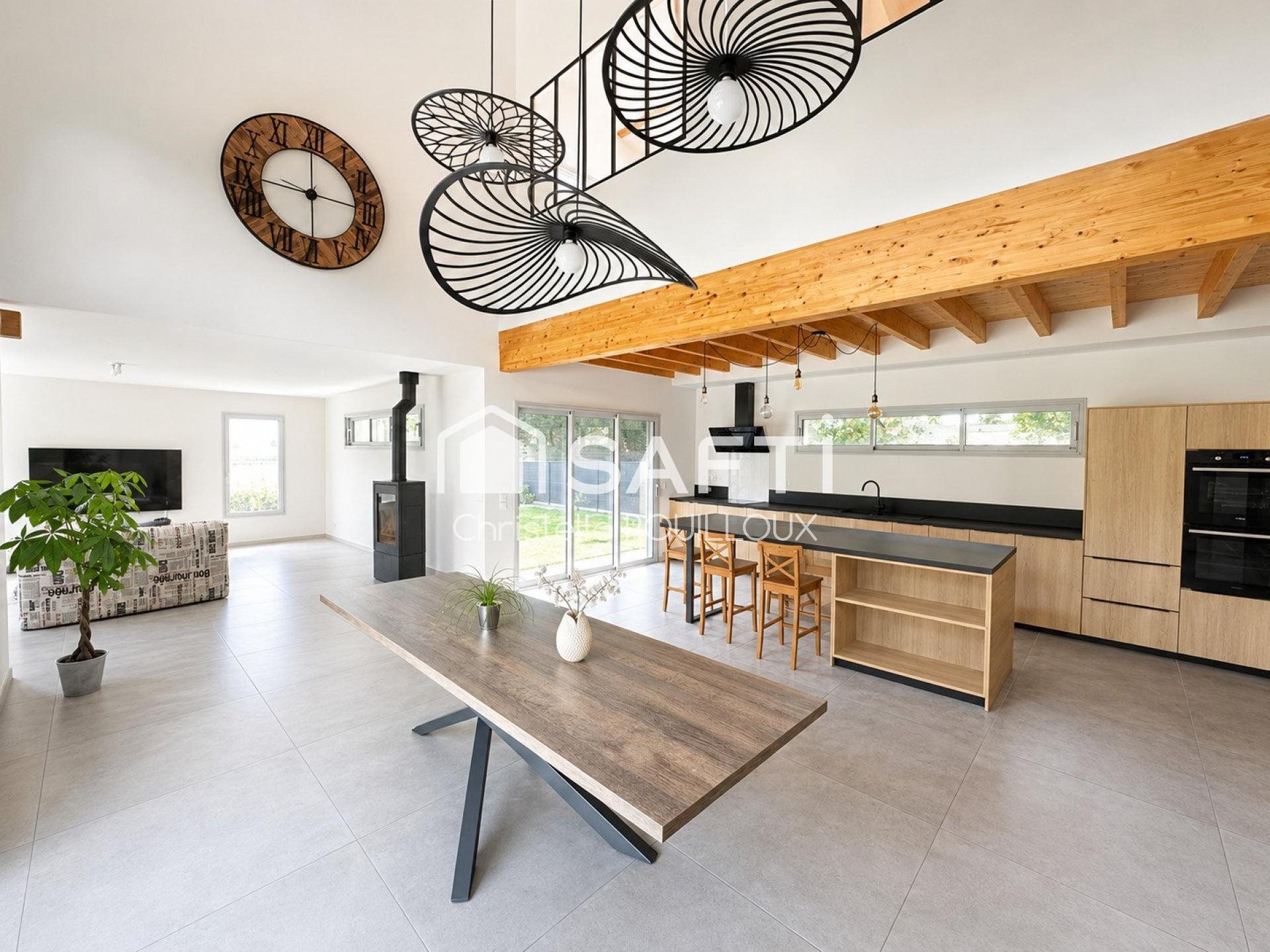 Maison à vendre, 194m², Fressines