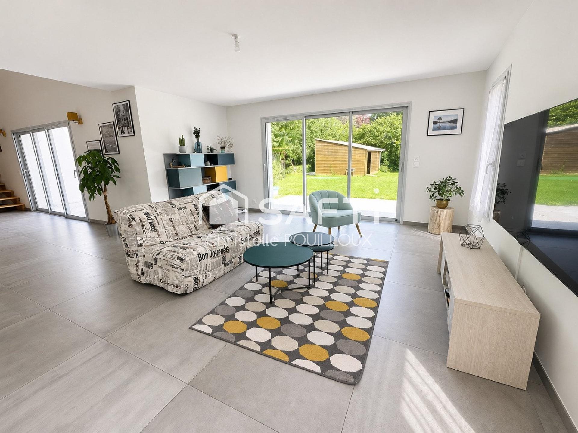 Maison à vendre, 194m², Fressines