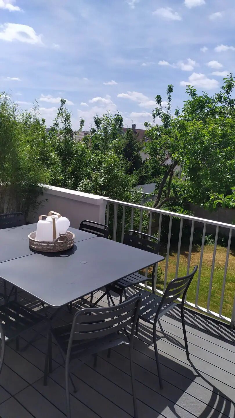Maison à louer, 145m², Suresnes
