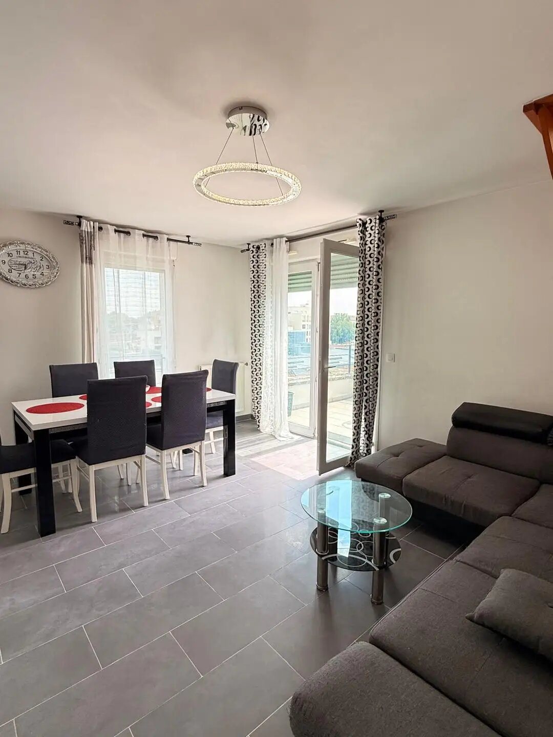 Appartement à vendre, 67m², Stains