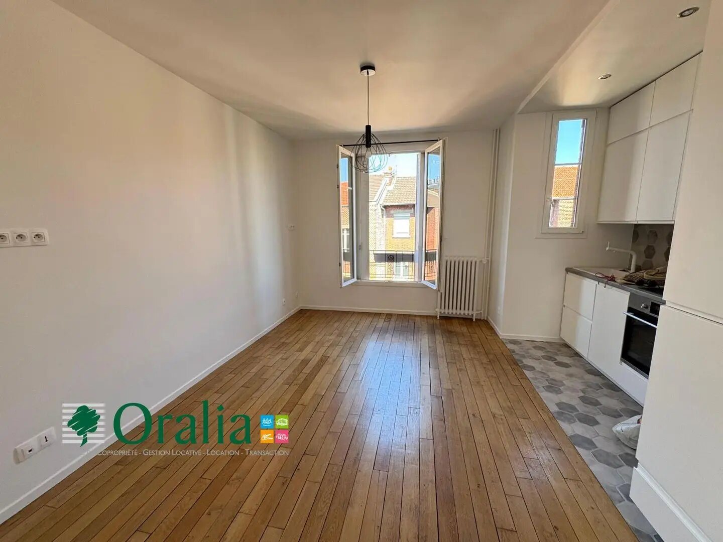 Appartement à louer, 39m², Clichy