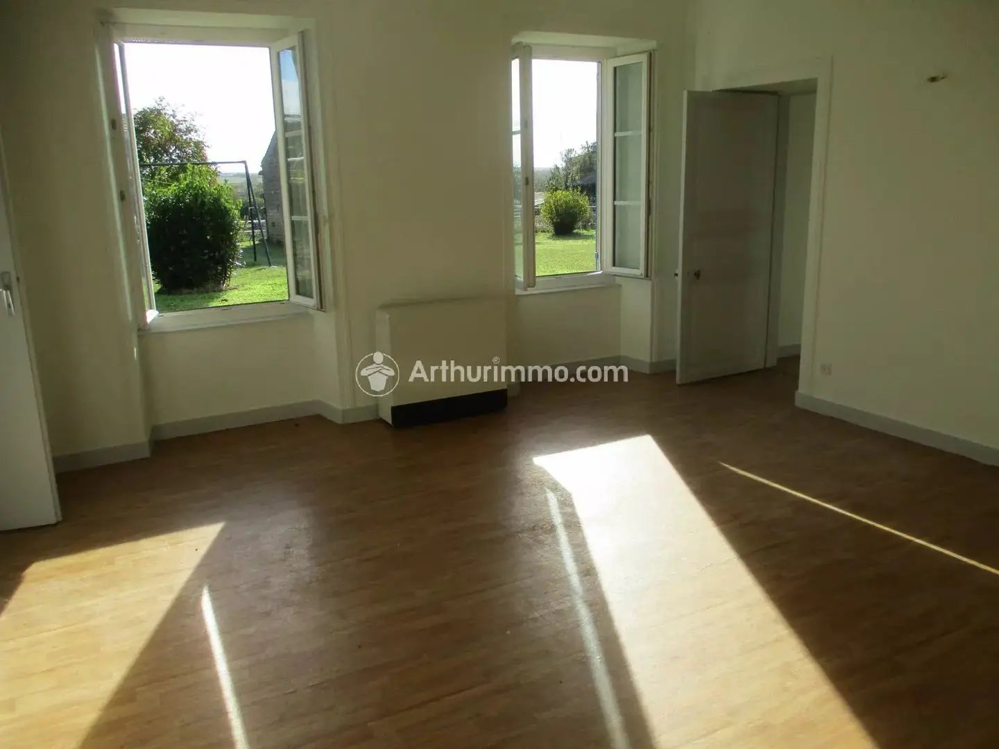 Maison à louer, 126m², Loulay