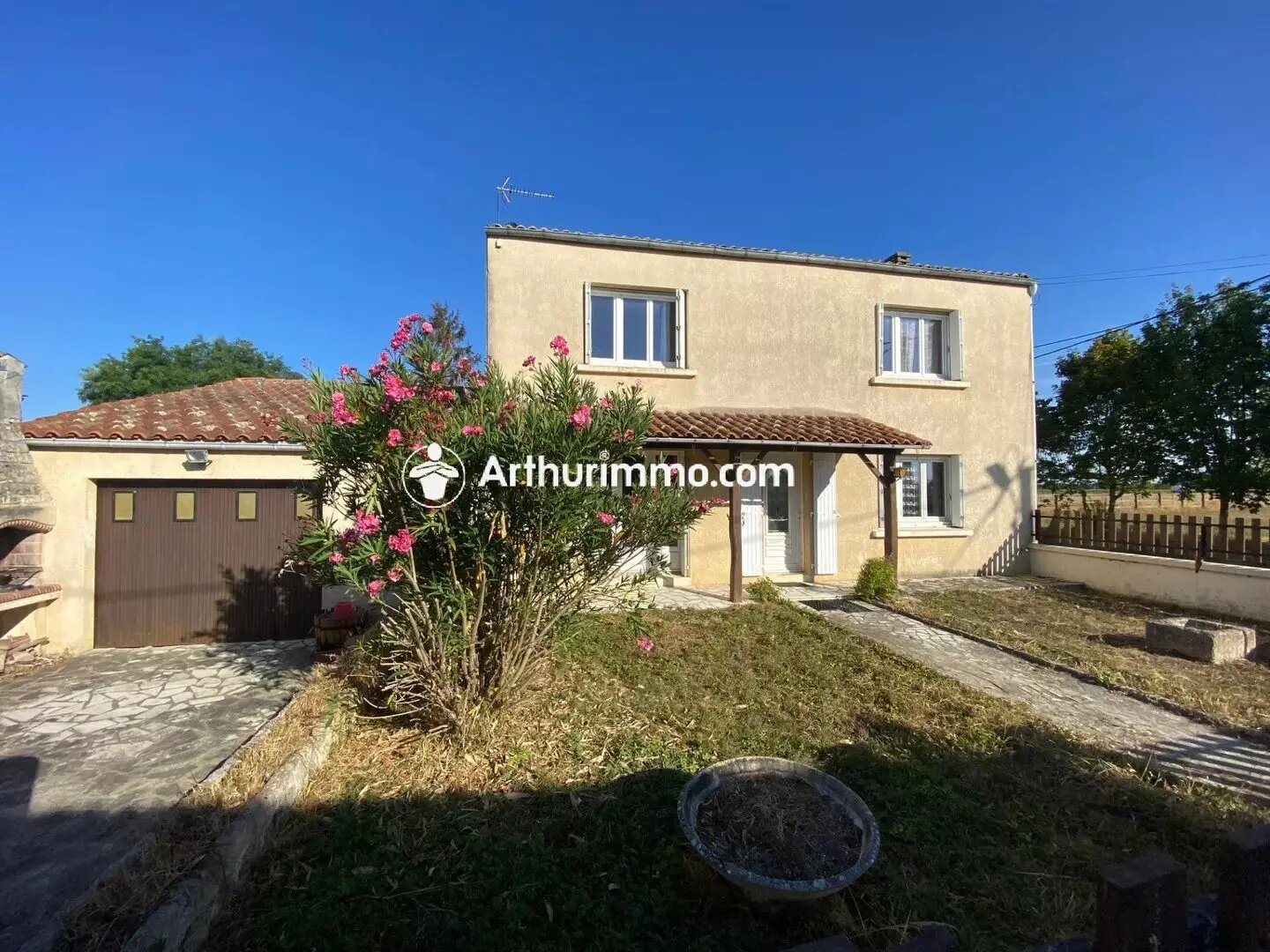 Maison à vendre, 113m², Aujac
