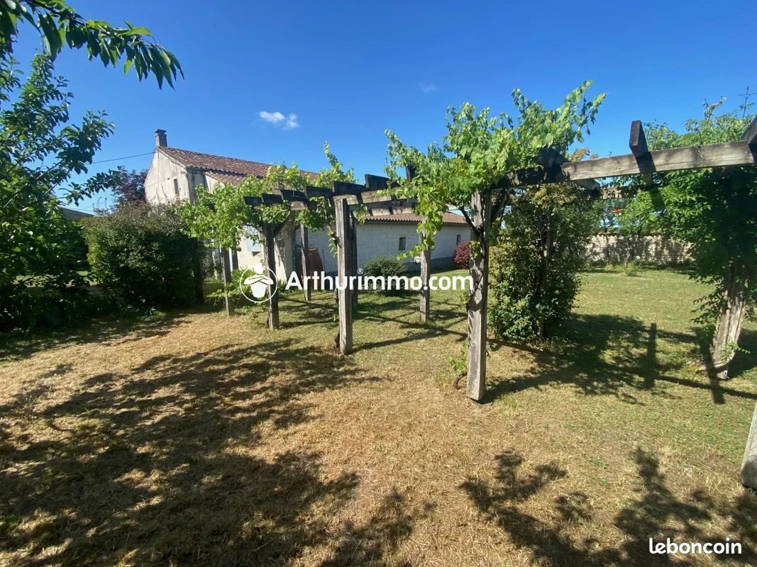 Maison à vendre, 210m², La Brousse