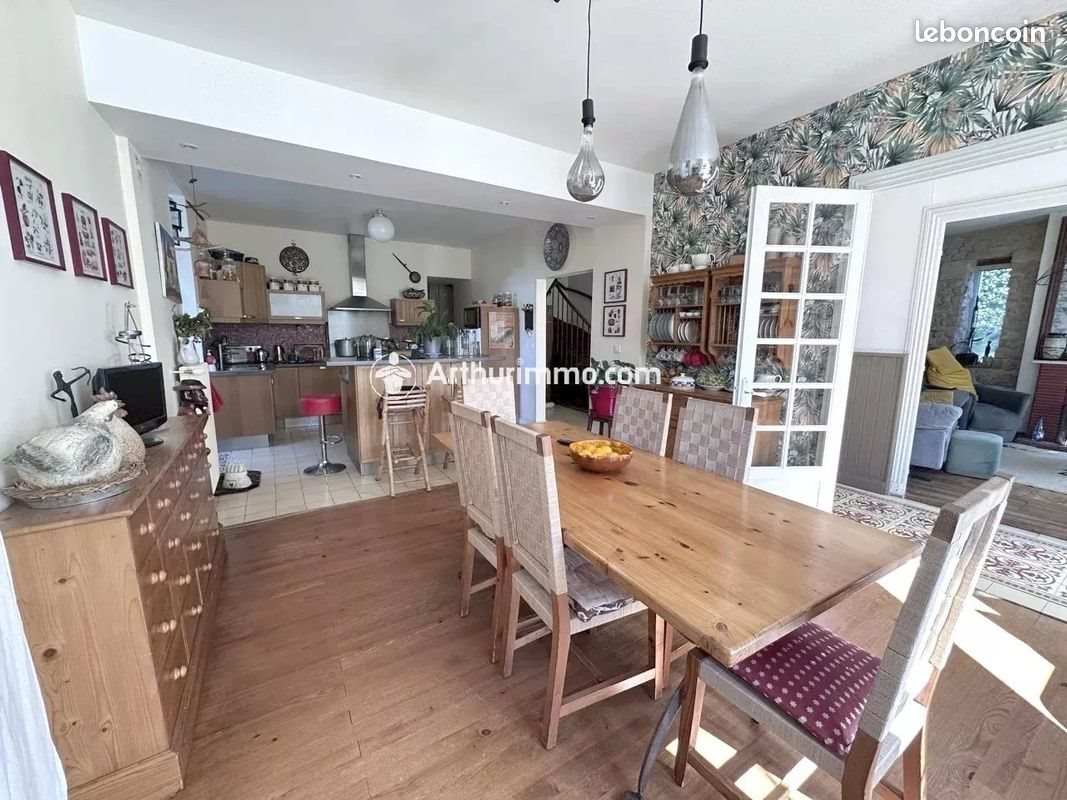Maison à vendre, 260m², Saint-Jean-d'Angély
