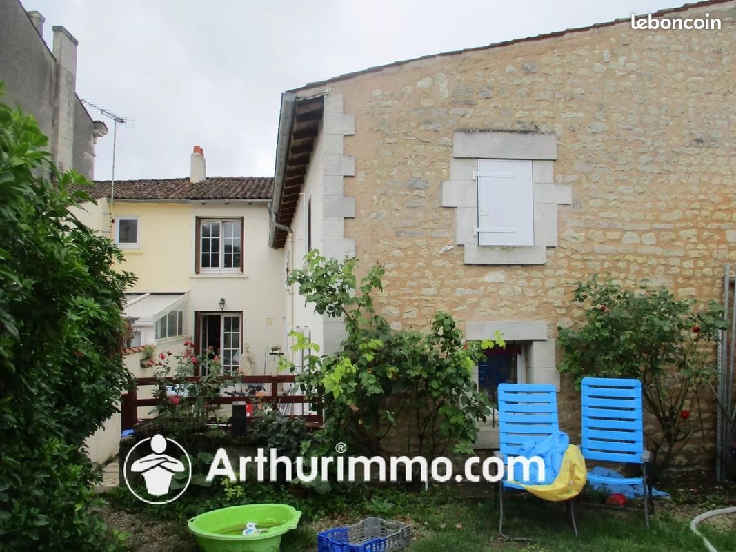 Maison à vendre, 171m², Saint-Jean-d'Angély