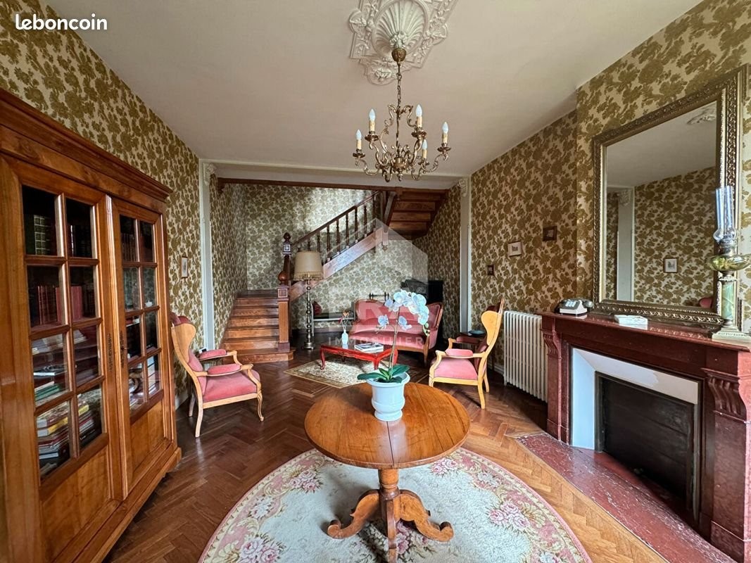 Maison à vendre, 240m², Bourg