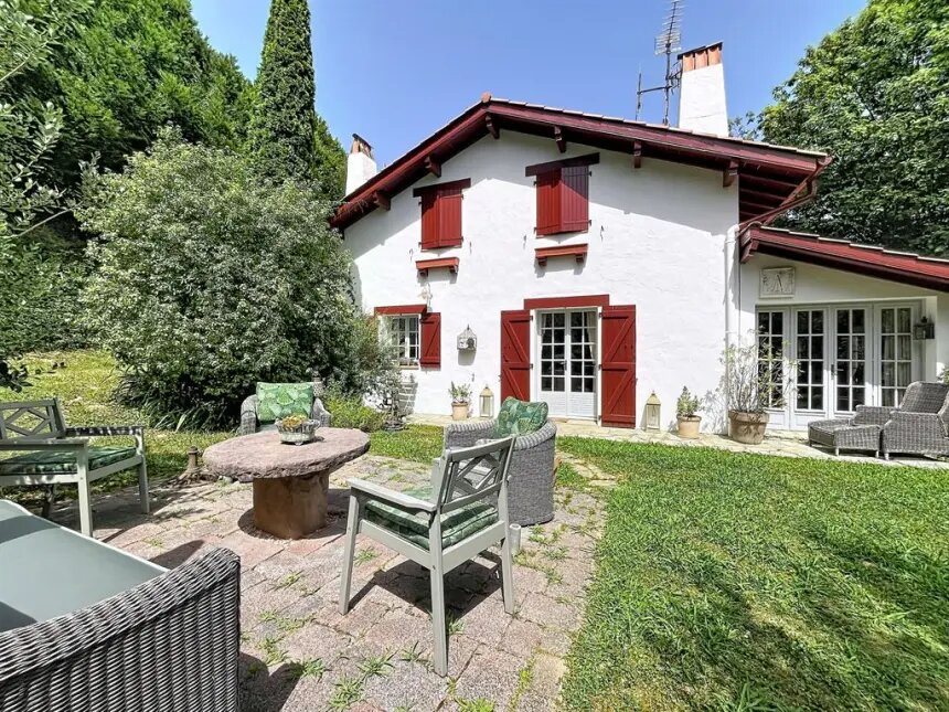 Maison à vendre, 181m², Saint-Pée-sur-Nivelle
