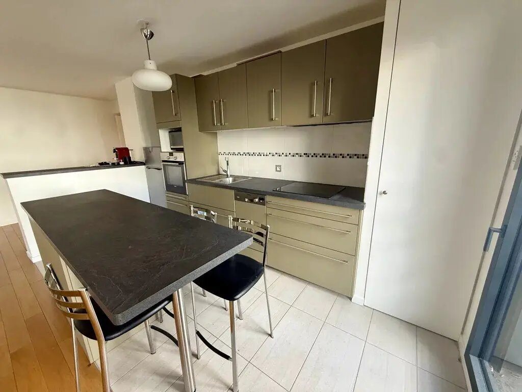 Appartement à louer, 100m², Paris 11ème