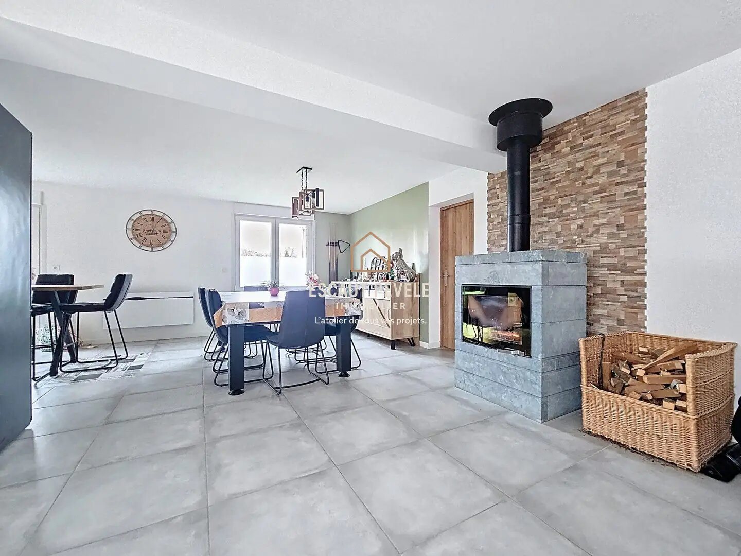 Maison à vendre, 440m², Amplier