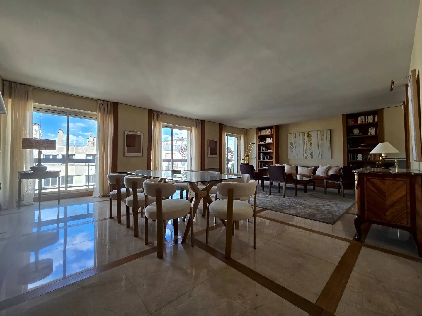 Appartement à louer, 247m², Neuilly-sur-Seine
