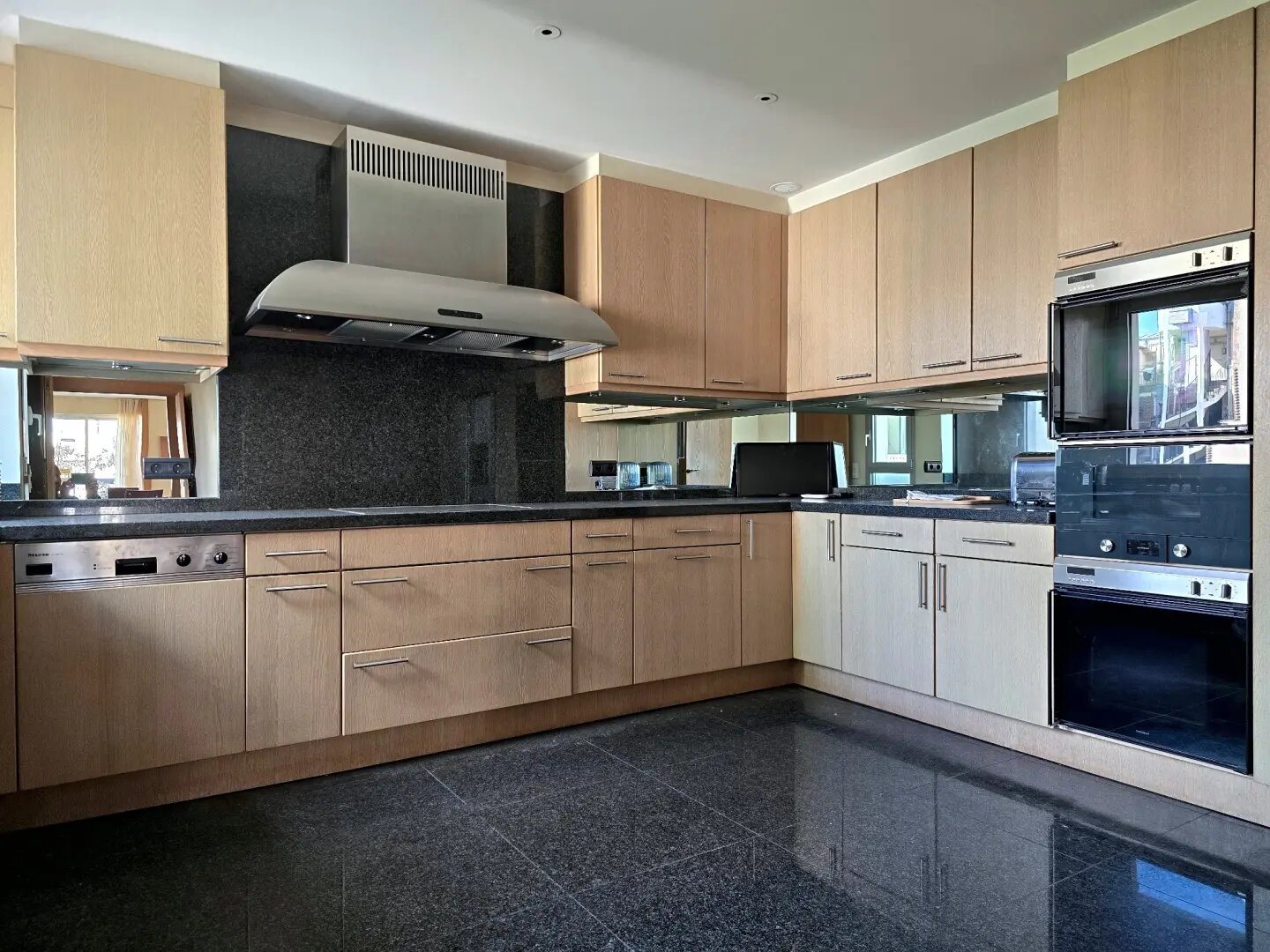 Appartement à louer, 247m², Neuilly-sur-Seine