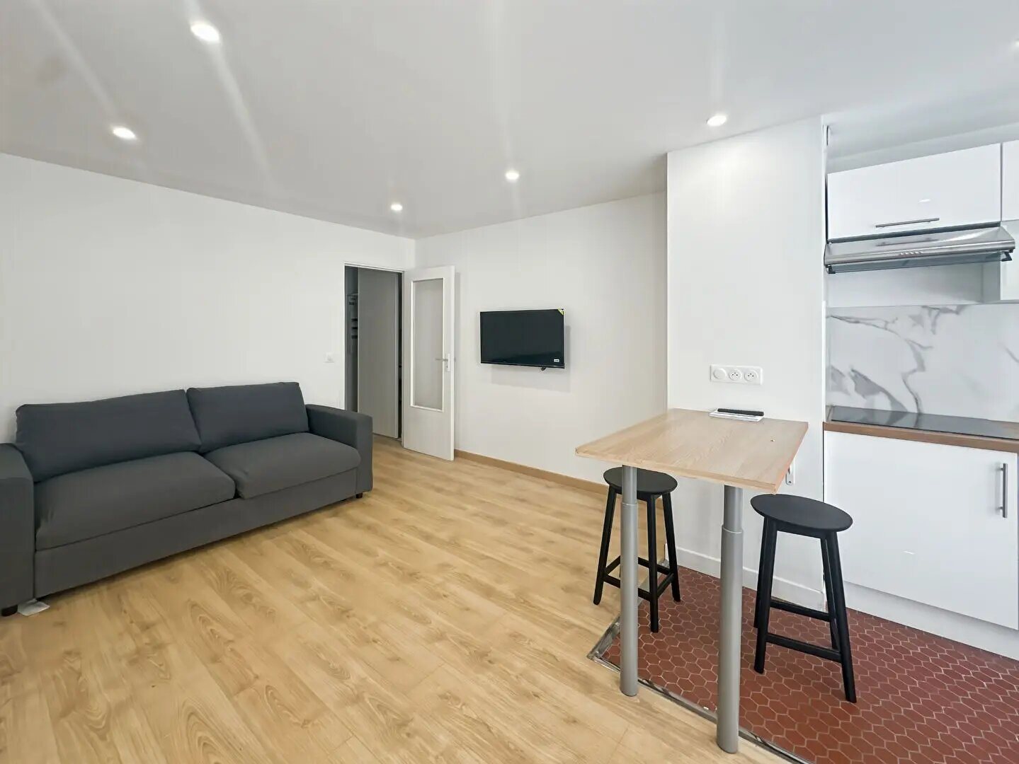 Appartement à louer, 24m², Paris 16ème