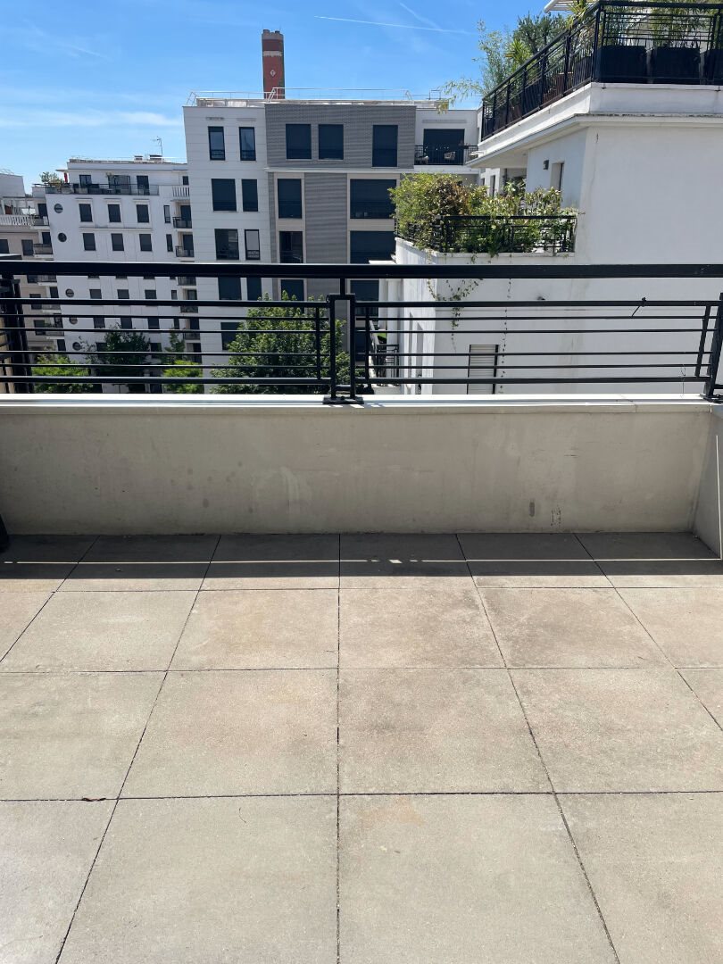 Appartement à louer, 45m², Suresnes