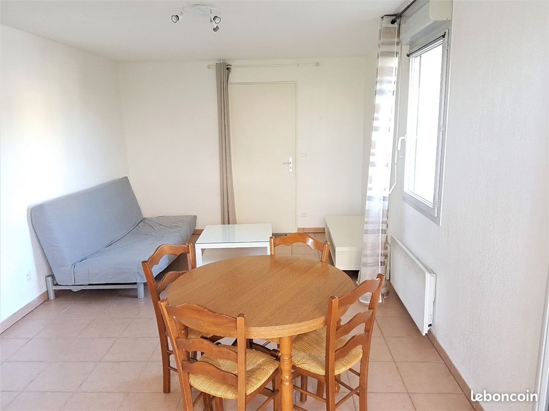 Appartement à louer, 42m², Eaunes