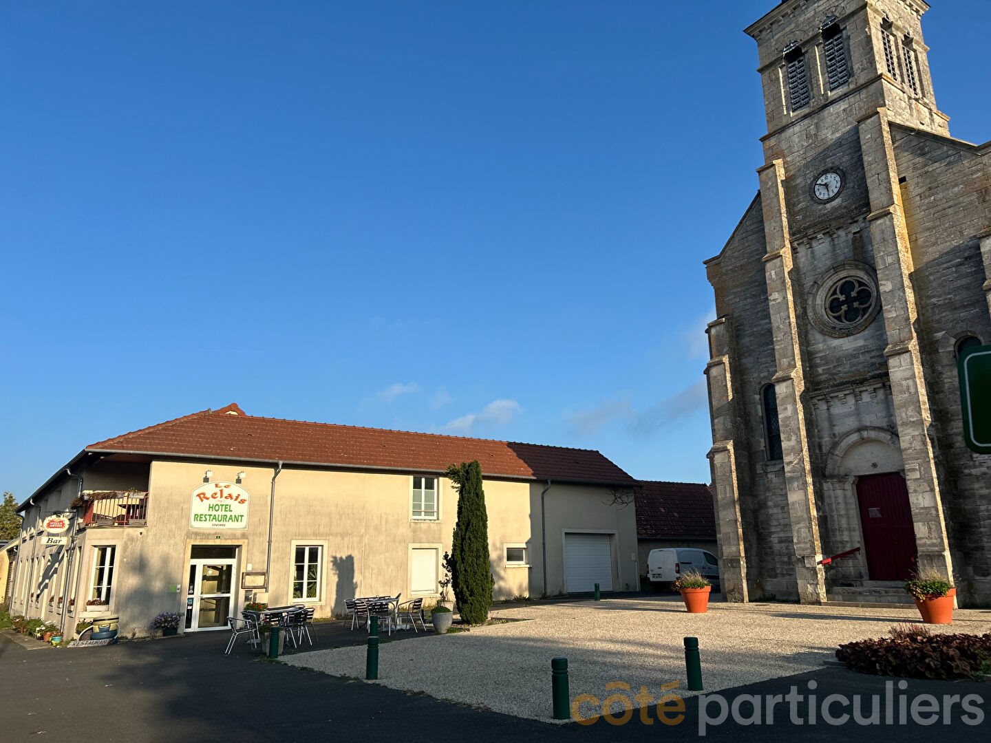 Maison à vendre, 381m², Saint-Christophe-en-Boucherie