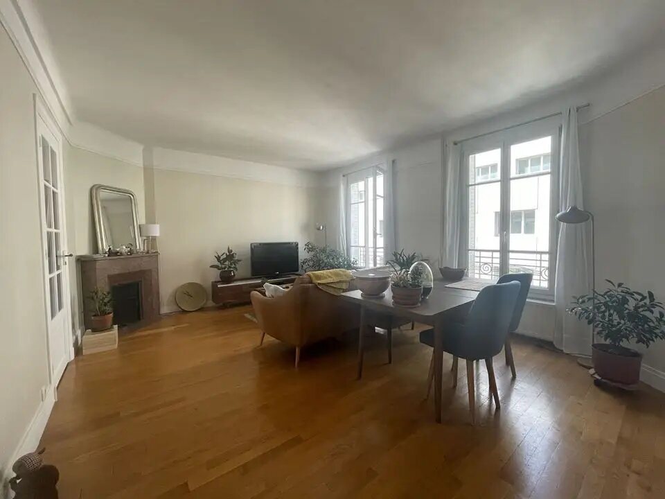 Appartement à louer, 66m², Clichy