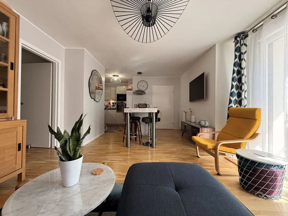 Appartement à louer, 75m², Clichy