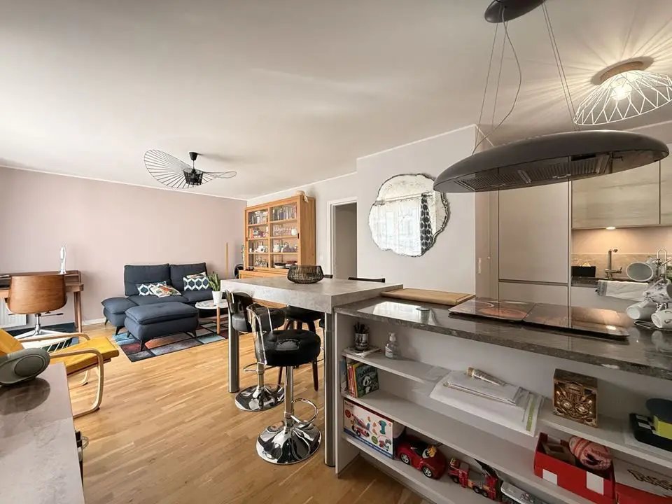 Appartement à louer, 75m², Clichy