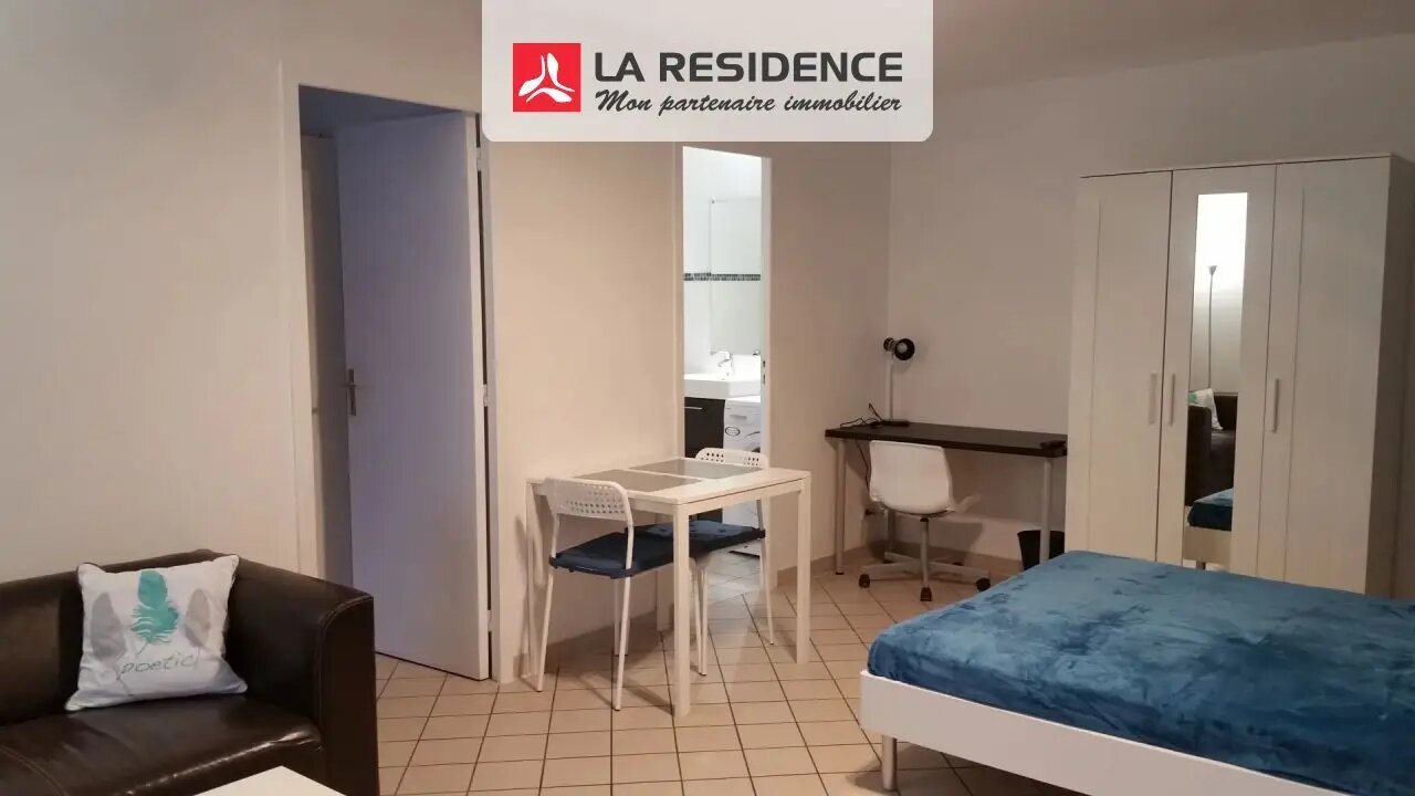 Appartement à louer, 32m², Saint-Cyr-l'Ecole