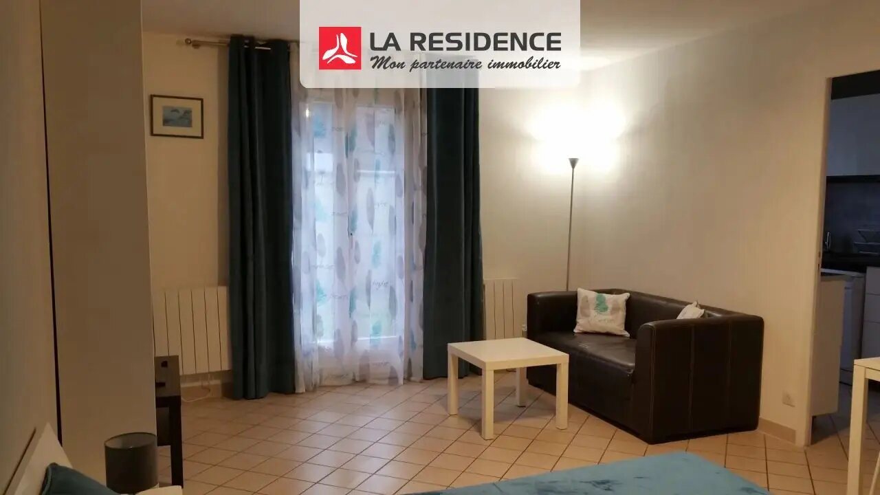 Appartement à louer, 32m², Saint-Cyr-l'Ecole