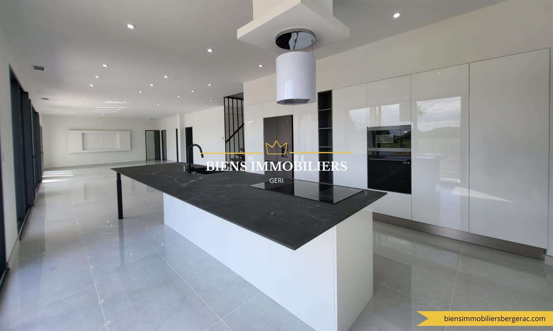 Maison à vendre, 220m², Bergerac