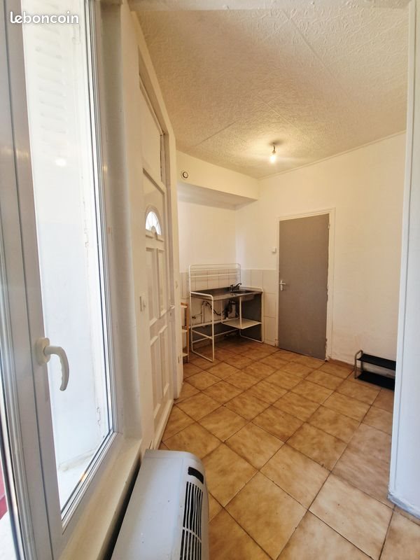 Appartement à louer, 23m², Aubervilliers