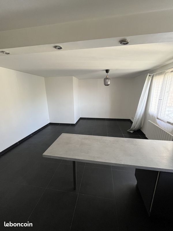 Appartement à louer, 57m², Sevran