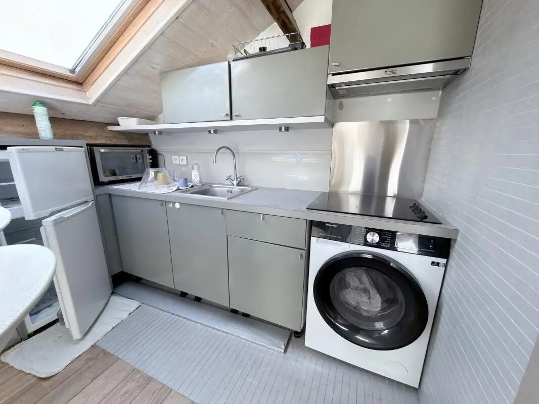 Appartement à louer, 27m², Courbevoie