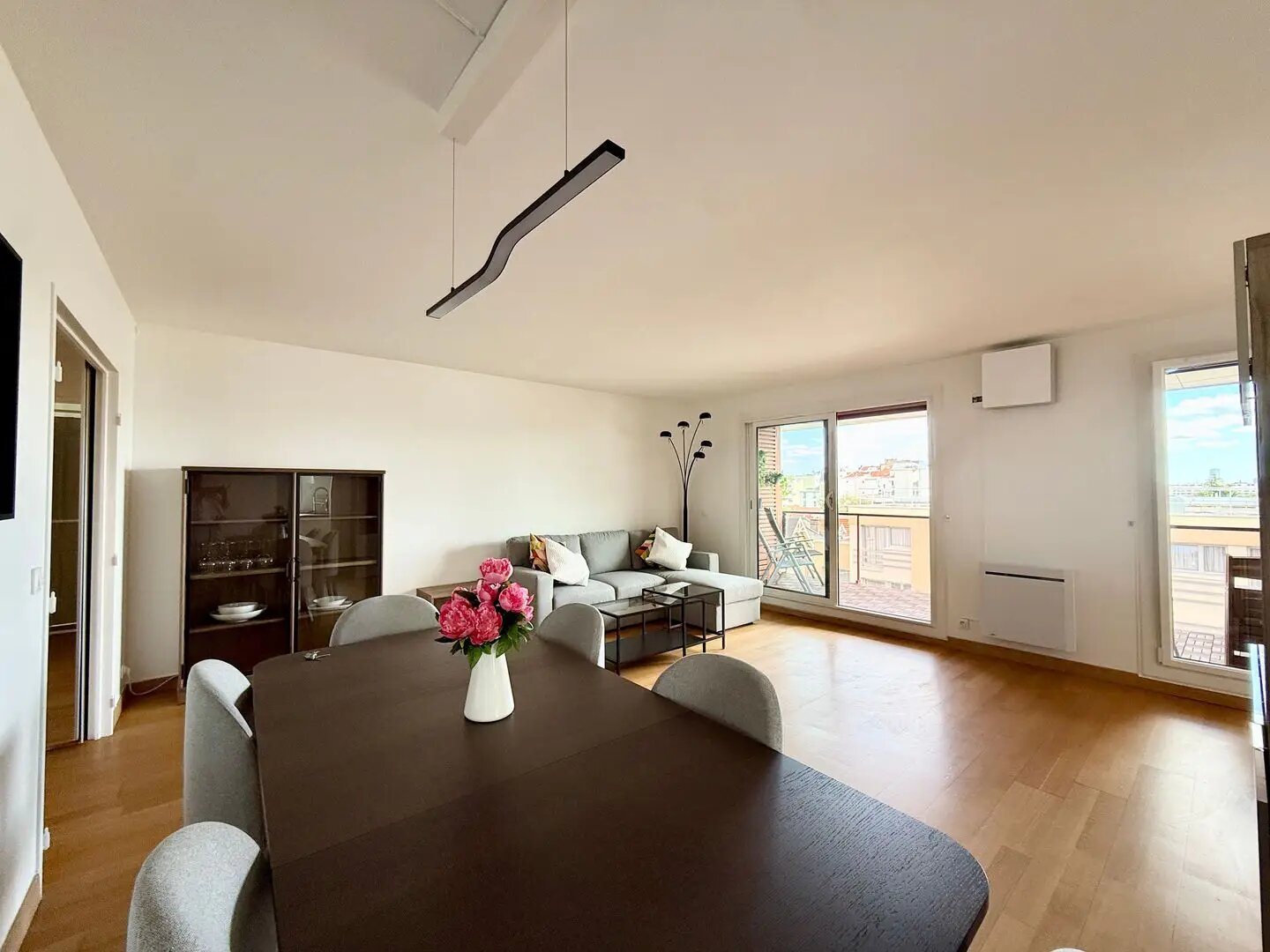 Appartement à louer, 70m², Courbevoie