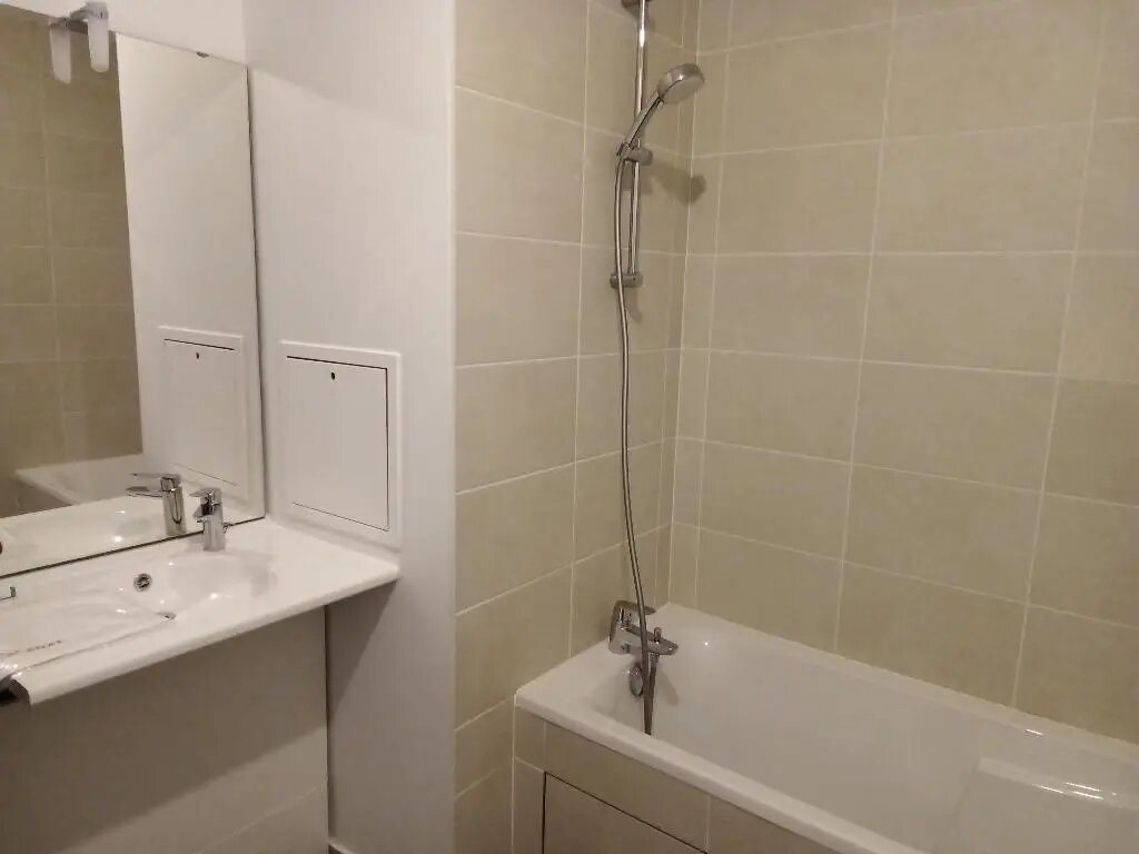 Appartement à louer, 63m², Nanterre