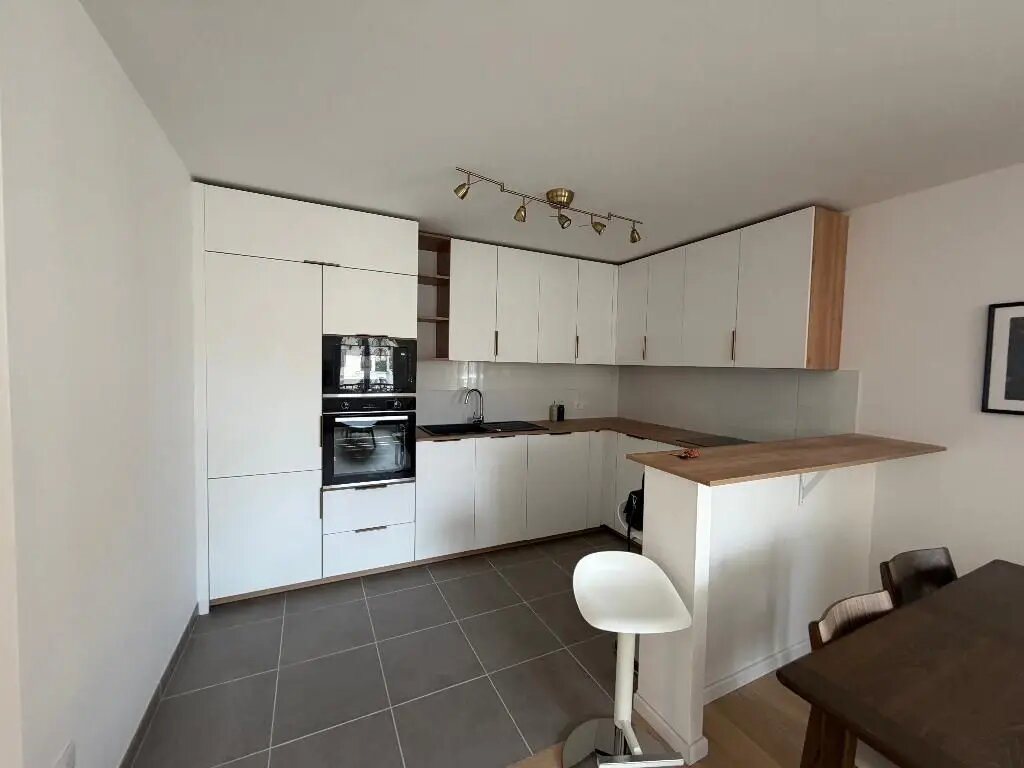 Appartement à louer, 78m², Le Plessis-Robinson