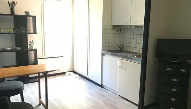Appartement à louer, 23m², Pau