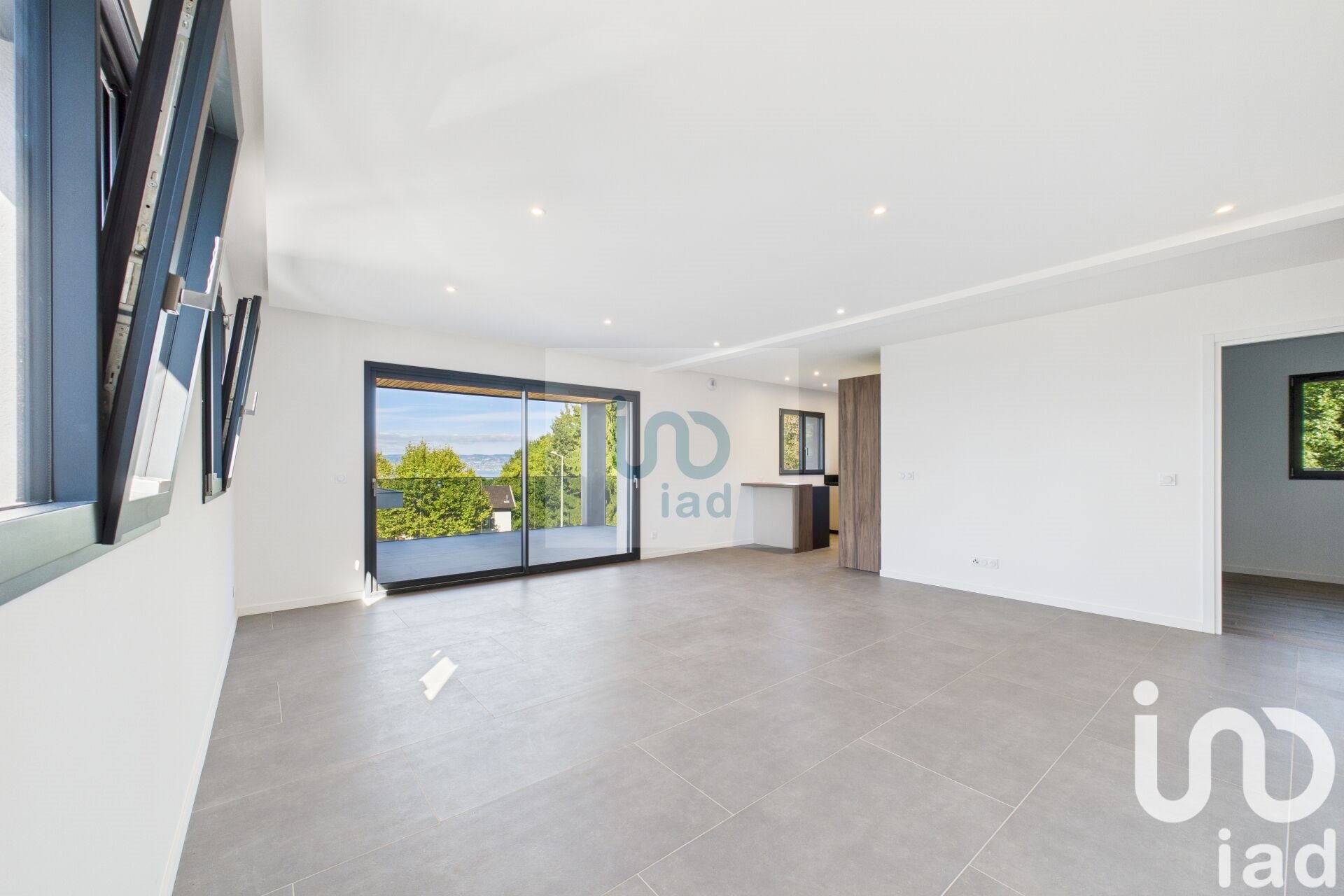 Appartement à vendre, 77m², Neuvecelle