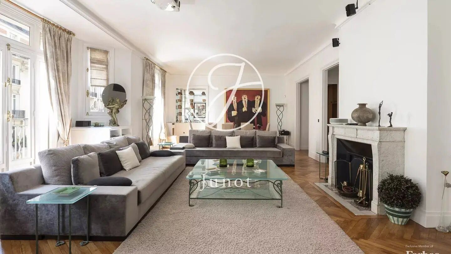 Appartement à louer, 279m², Paris 16ème