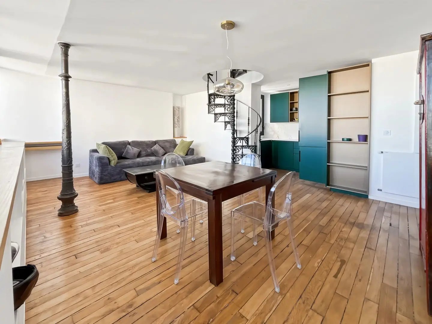 Appartement à louer, 58m², Paris 18ème