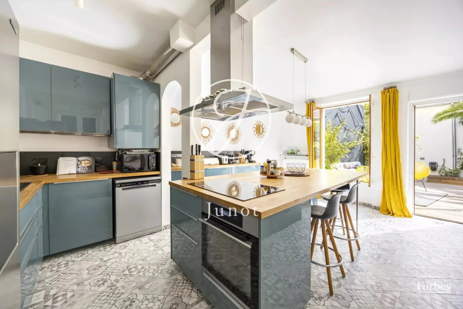 Maison à louer, 239m², Colombes