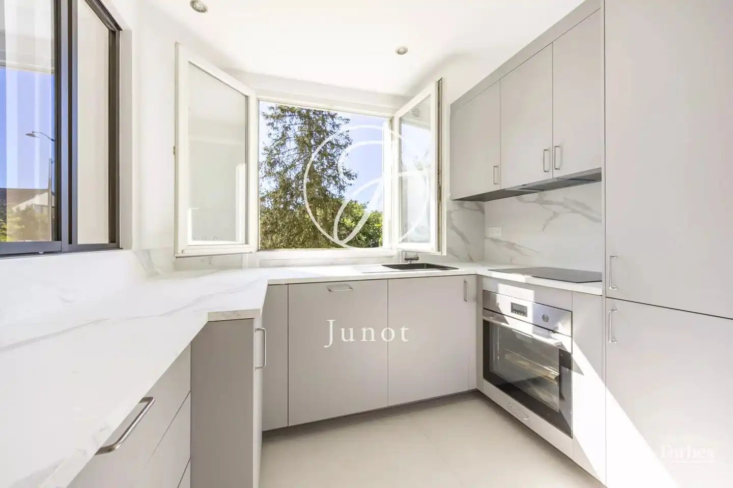 Appartement à louer, 76m², Rueil-Malmaison