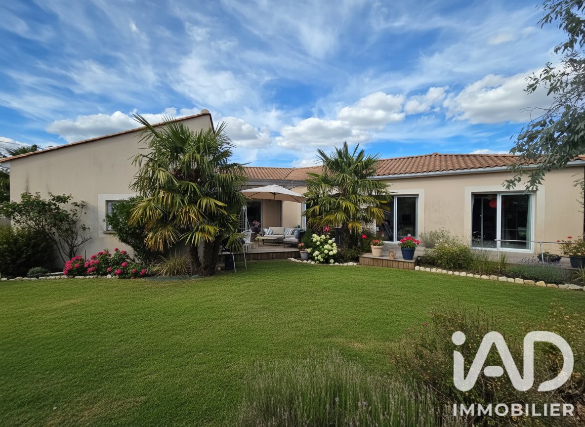 Maison à vendre, 150m², Mornac