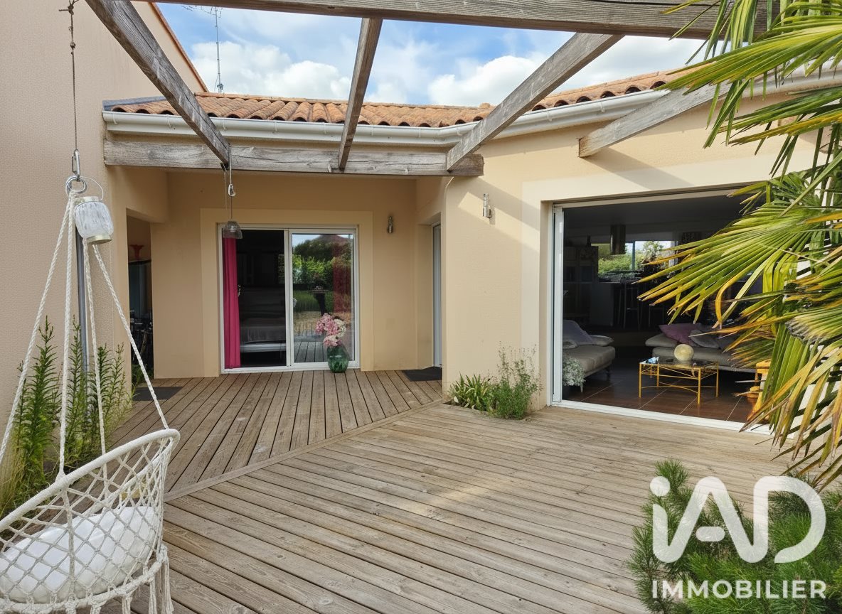 Maison à vendre, 150m², Mornac