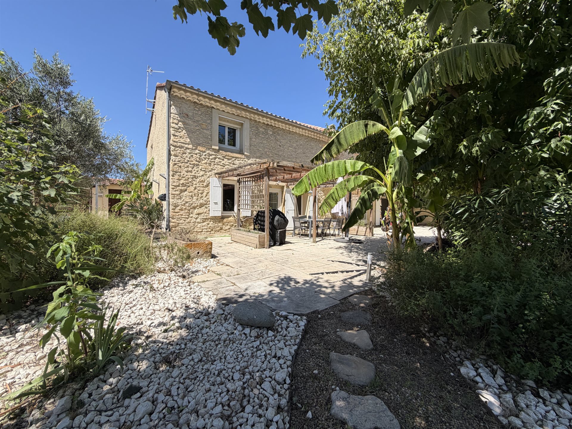 Maison à vendre, 201m², Caderousse