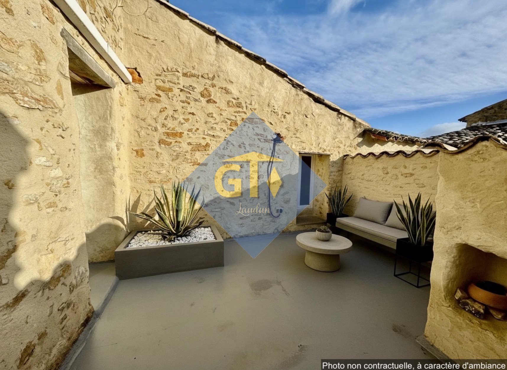 Maison à vendre, 100m², Saint-Marcel-de-Careiret