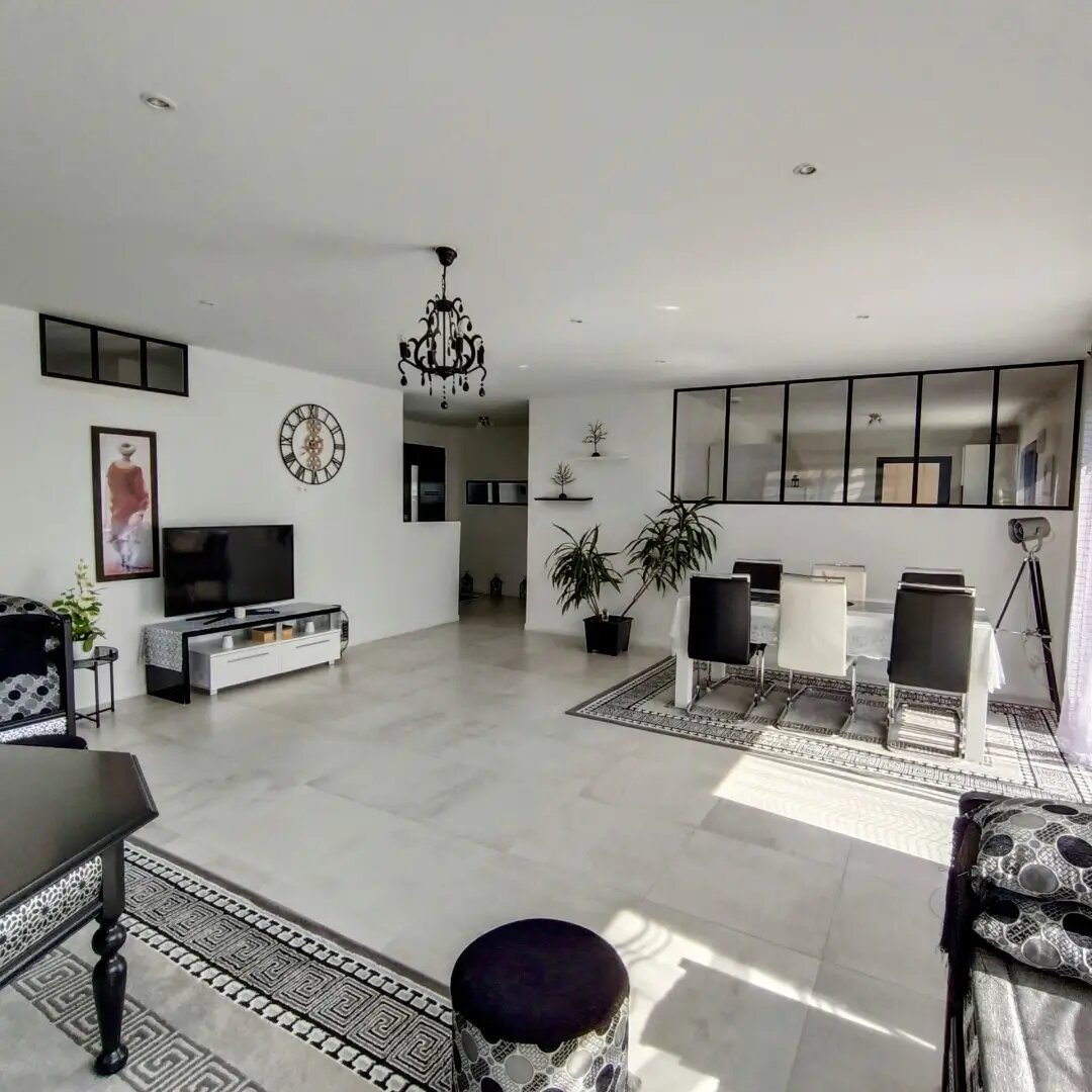 Maison à vendre, 131m², Mazières-en-Mauges