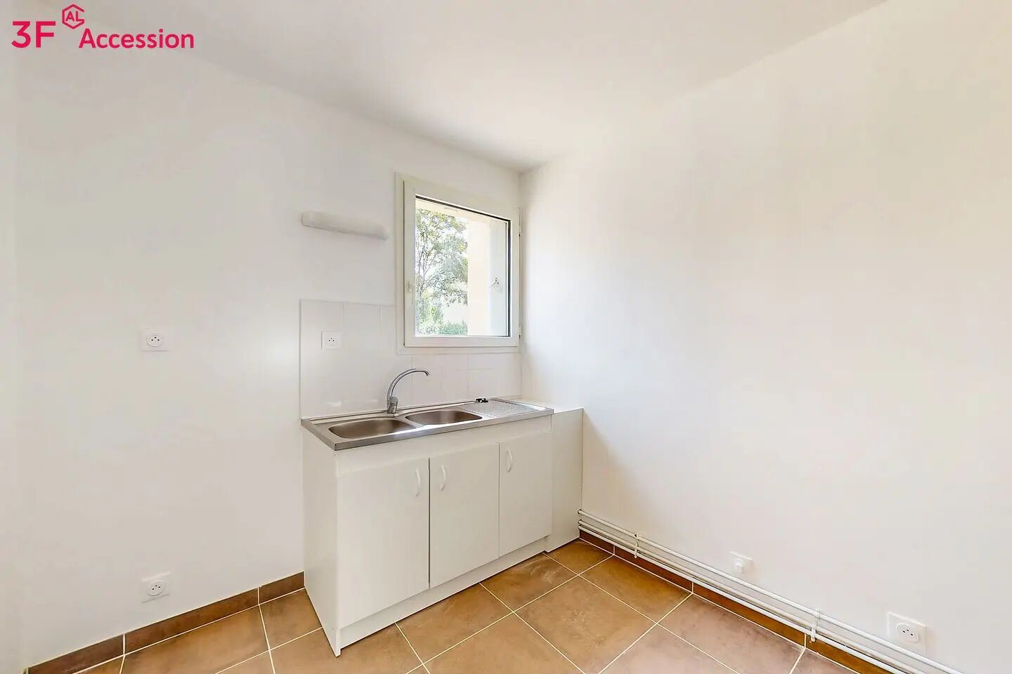 Maison à vendre, 102m², Emerainville