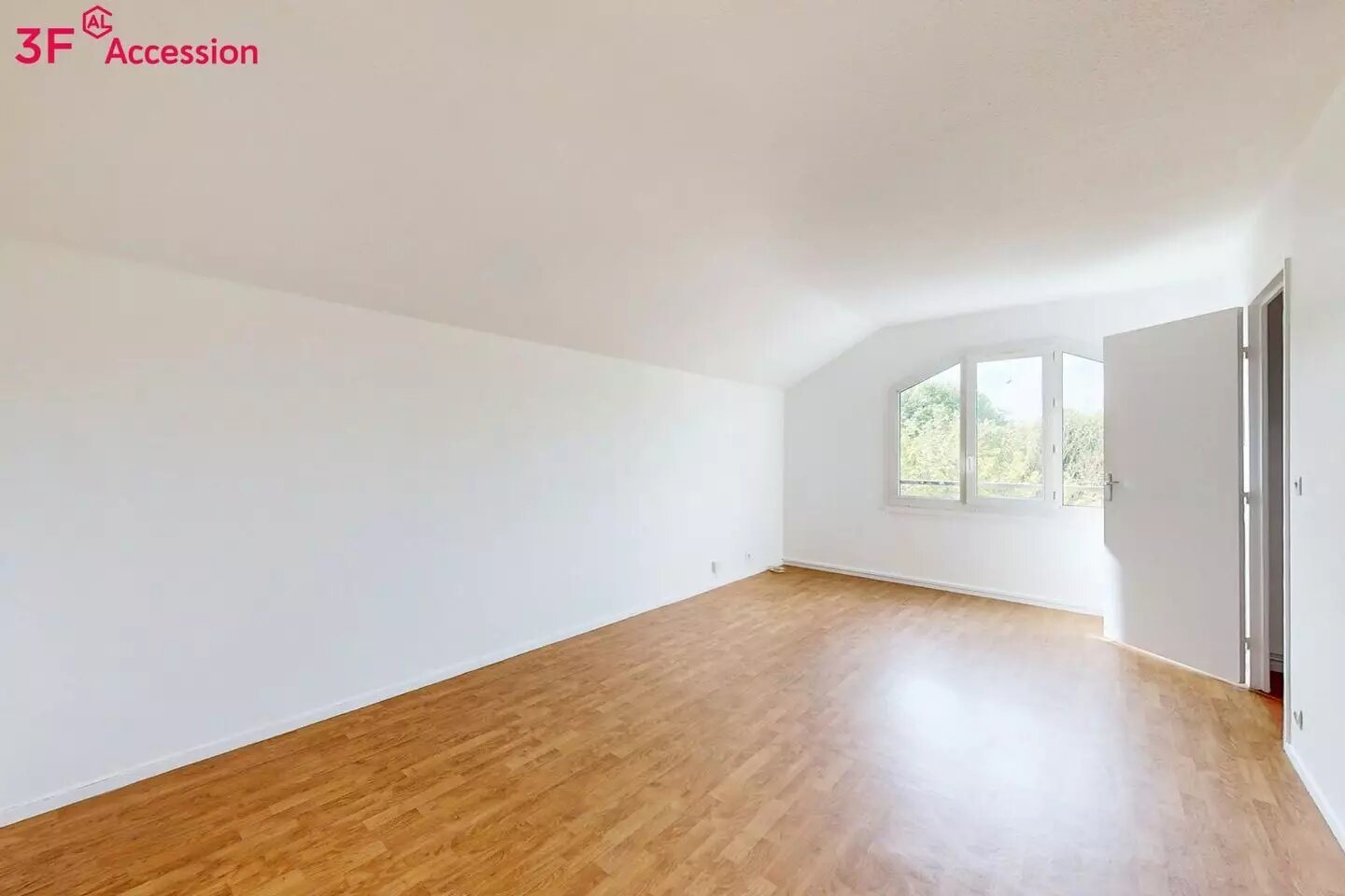 Appartement à vendre, 70m², Combs-la-Ville