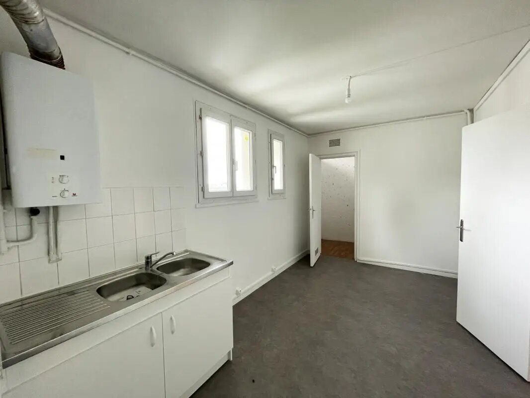 Appartement à vendre, 76m², Saint-Fargeau-Ponthierry