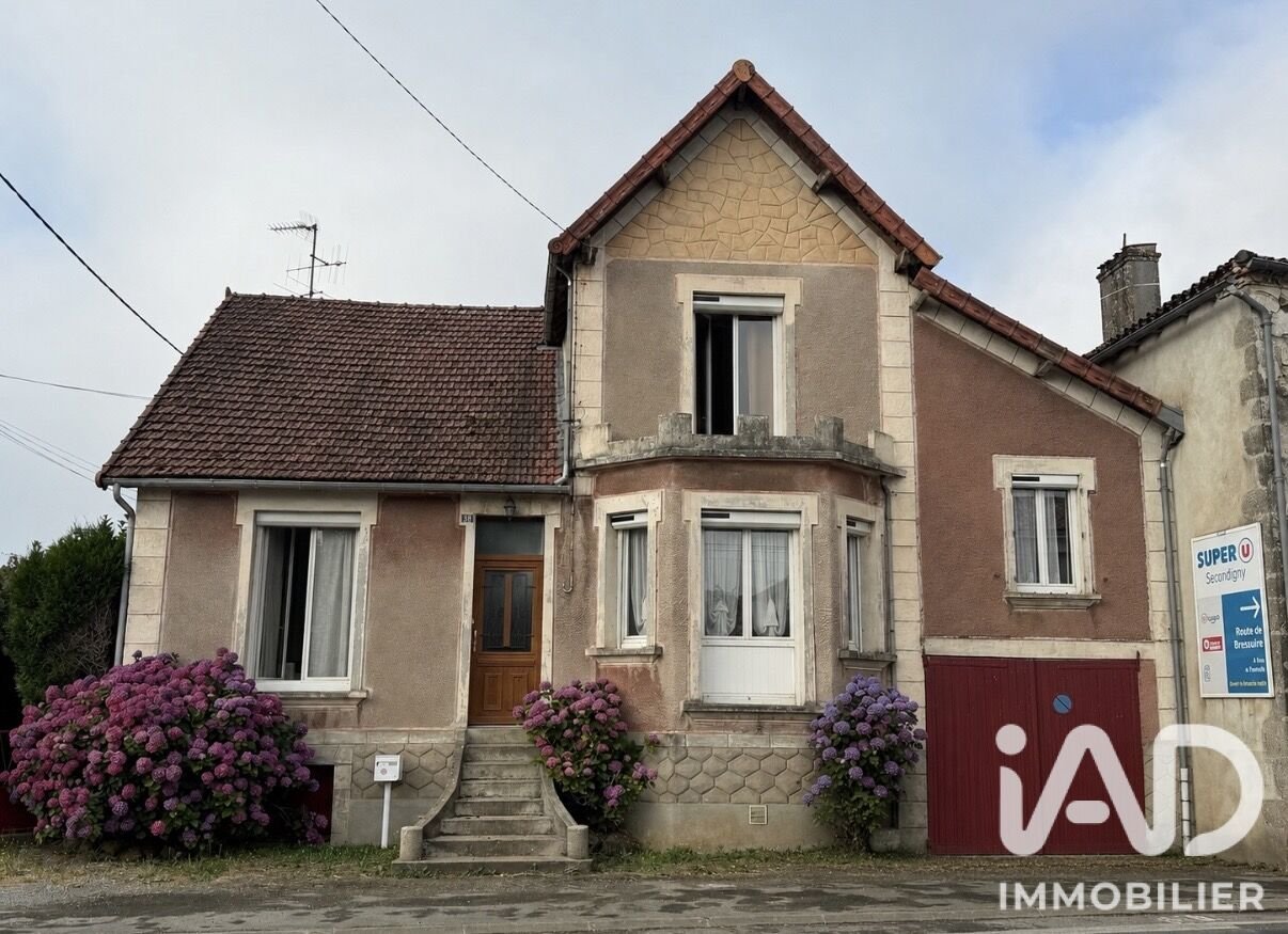 Maison à vendre, 153m², Secondigny